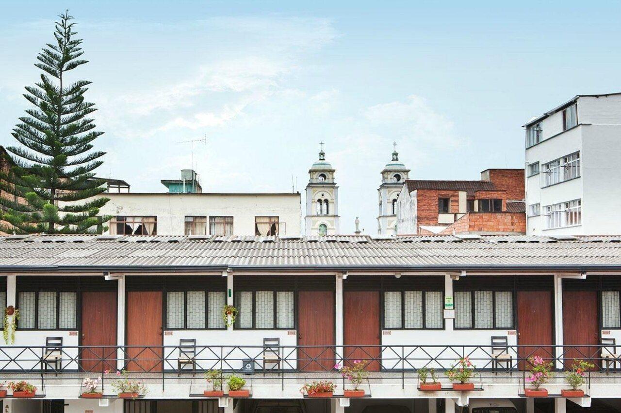 Hotel Lusitania Ibagué エクステリア 写真