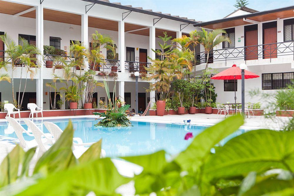 Hotel Lusitania Ibagué エクステリア 写真