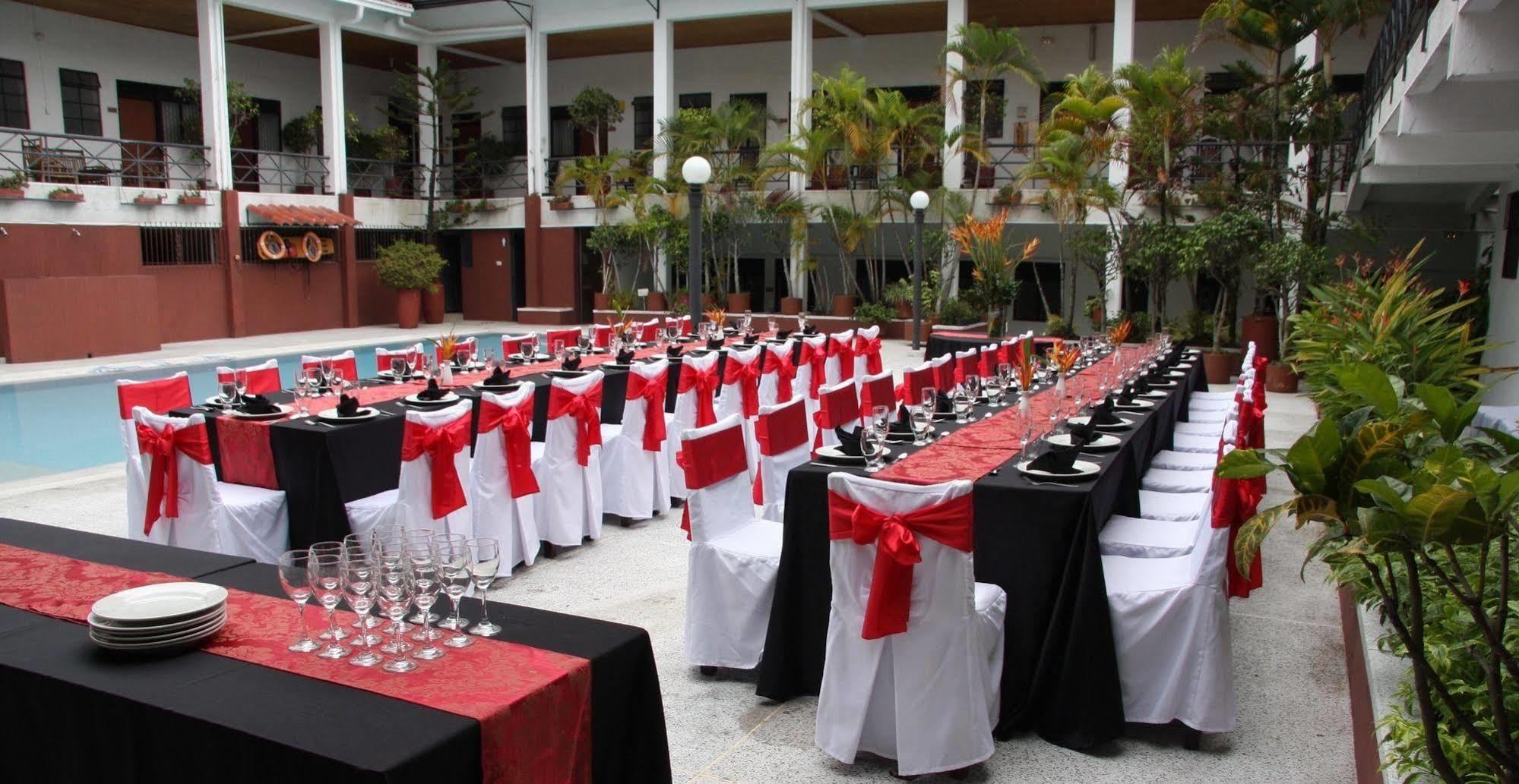 Hotel Lusitania Ibagué エクステリア 写真